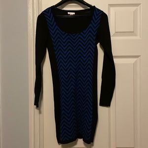 XS blue black chevron sweater dress